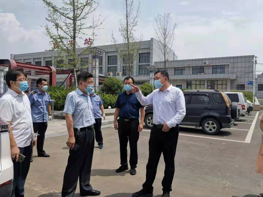 李勇书记